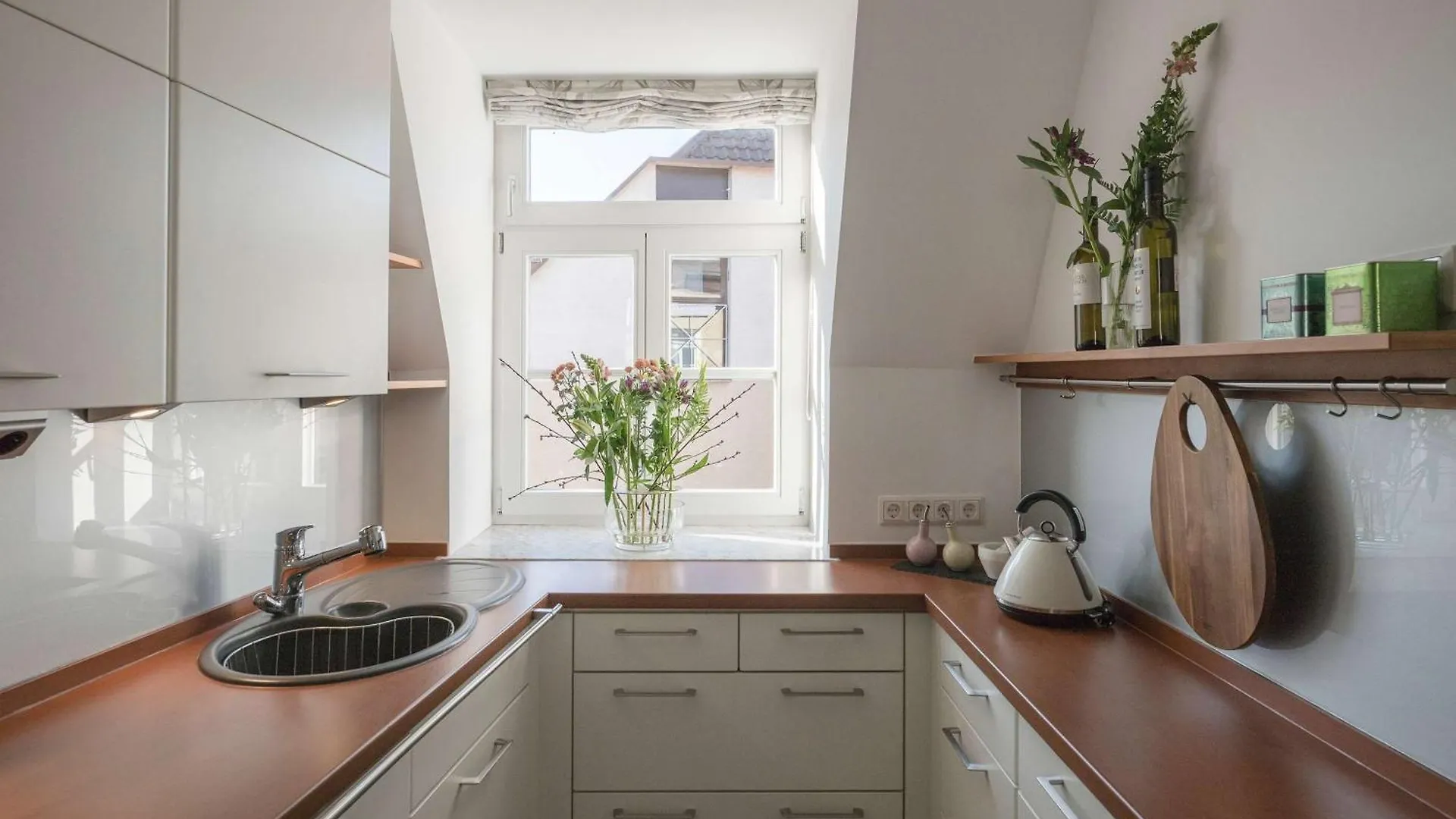 Apartment Ferienwohnung Breakfast at Tiffany's - Historic Neighborhood München Deutschland